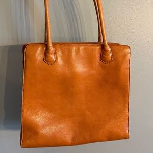 Vintage Hobo International cognac shoulder bag